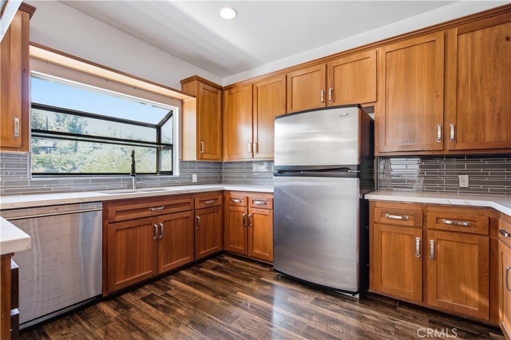 5244 Baza - Photo 3