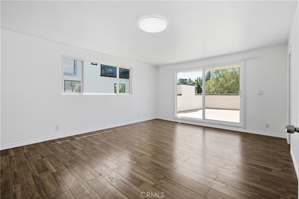 5244 Baza - Photo 30
