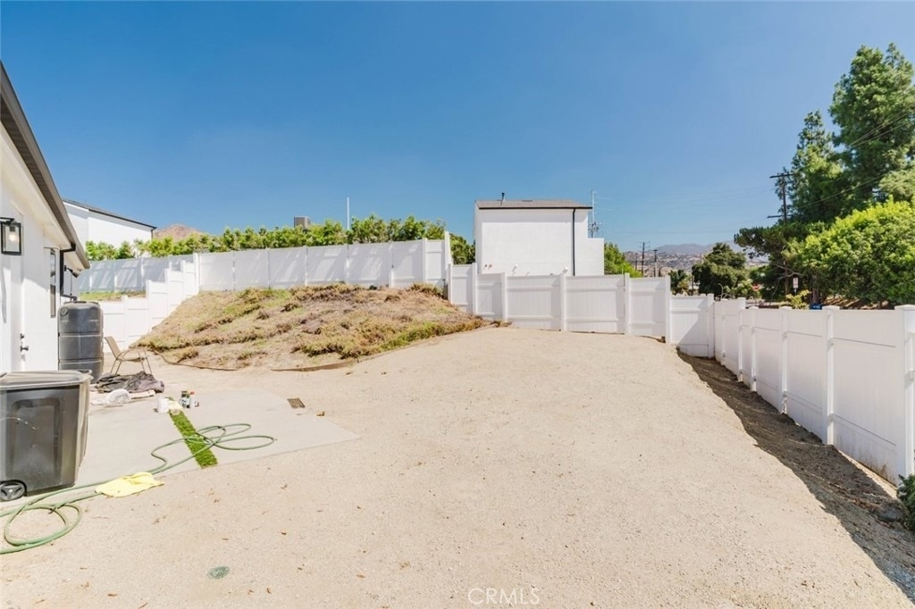 13368 Pala Avenue - Photo 23