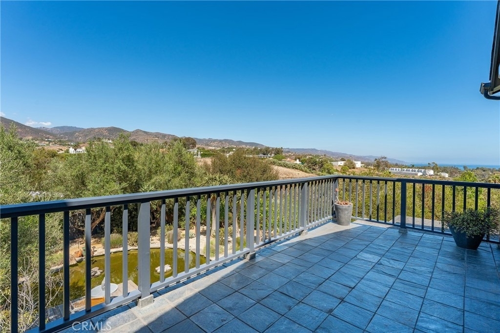 28850 Hampton Place - Photo 37