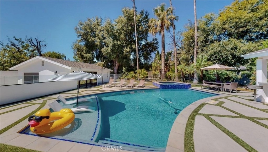6945 Amestoy - Photo 2