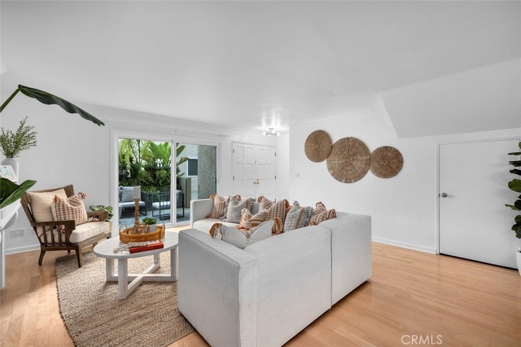 1200 Opal Street - Photo 4