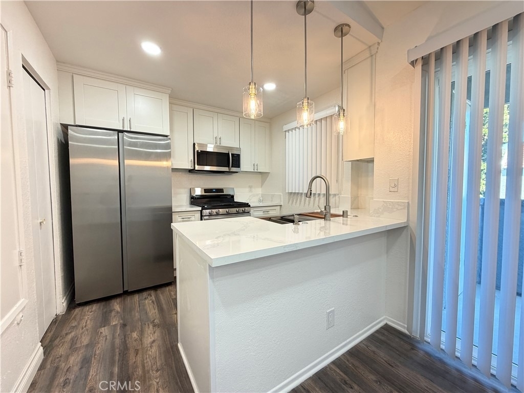14030 Mcclure Avenue - Photo 5