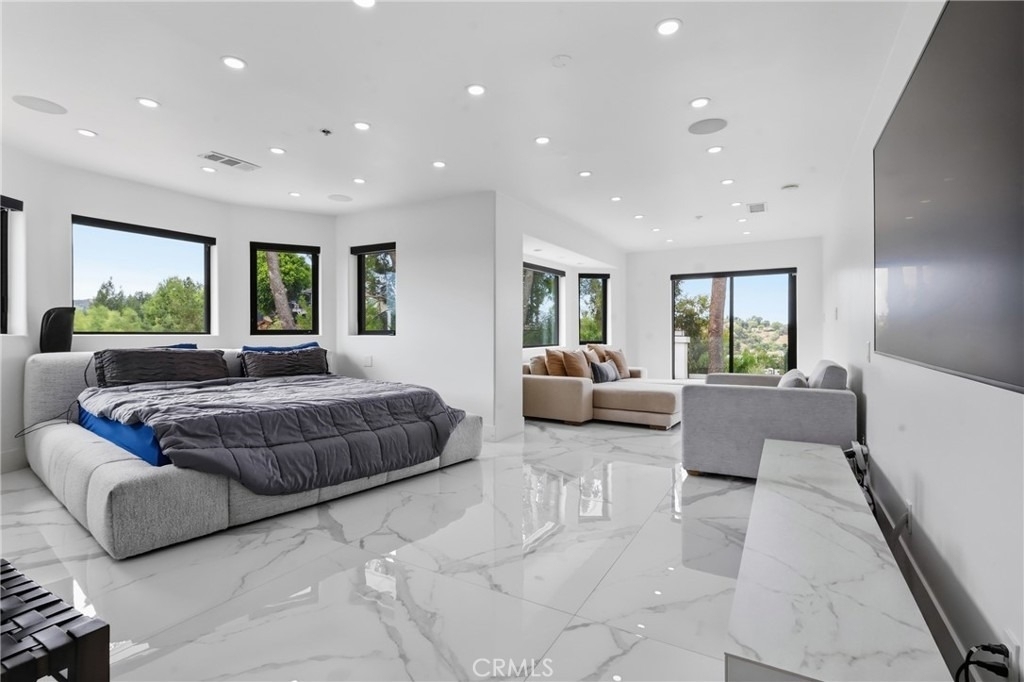 5252 Darro Road - Photo 11