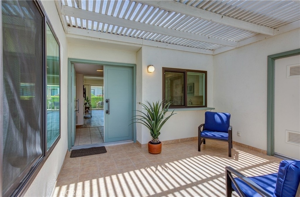 1911 Grand Bahama Drive E - Photo 4