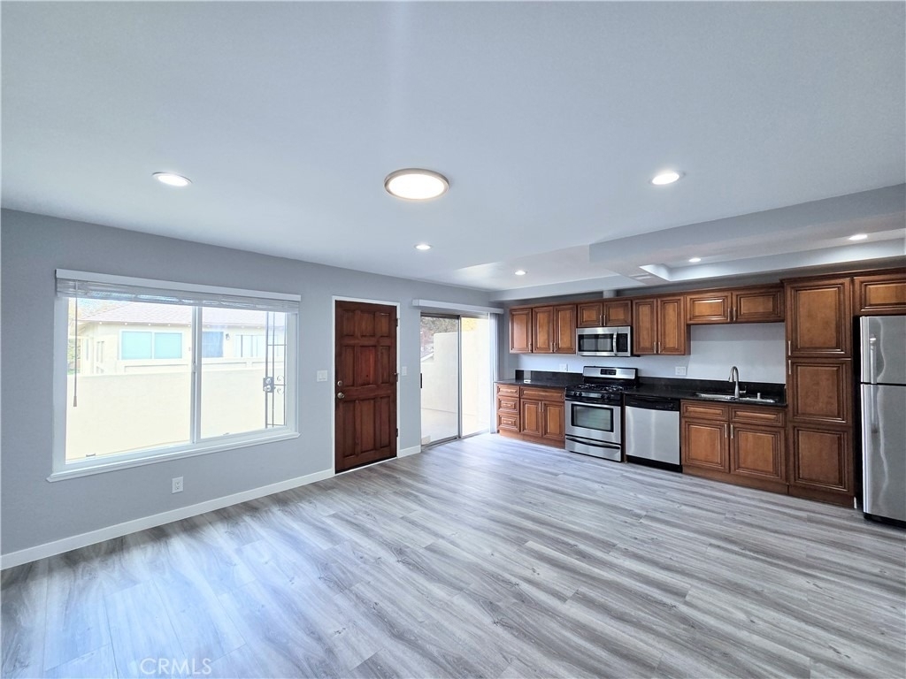 12526 Cuesta Drive - Photo 5