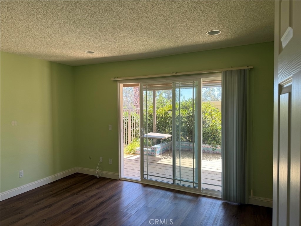 2310 Applewood - Photo 23
