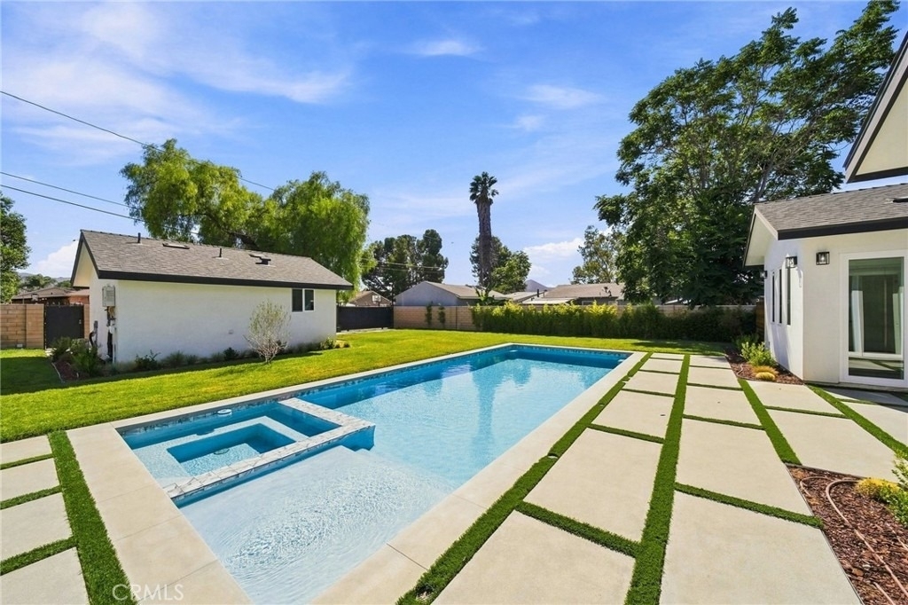738 California - Photo 30