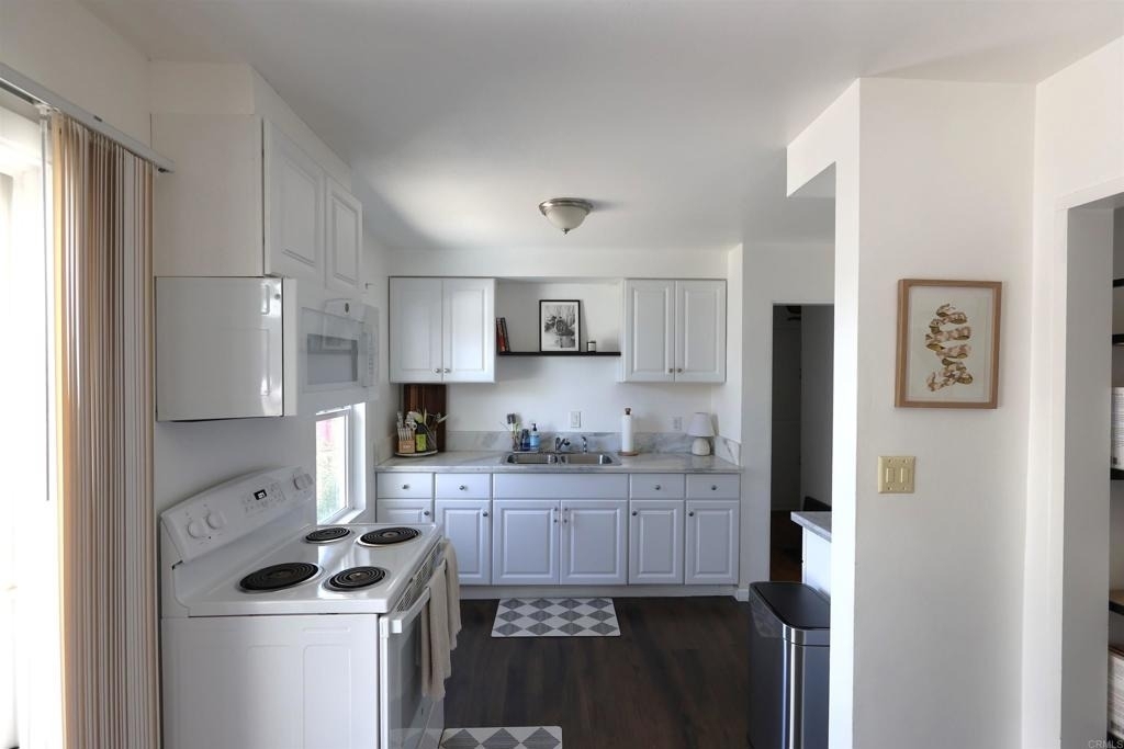 4641 Terry Lane - Photo 3