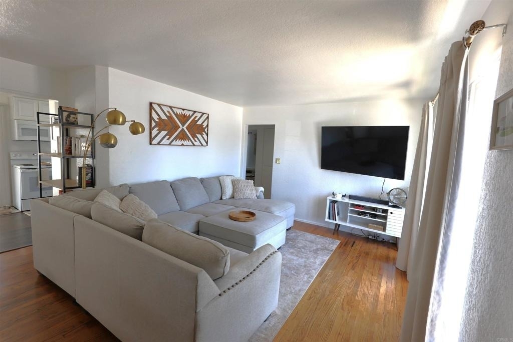 4641 Terry Lane - Photo 7