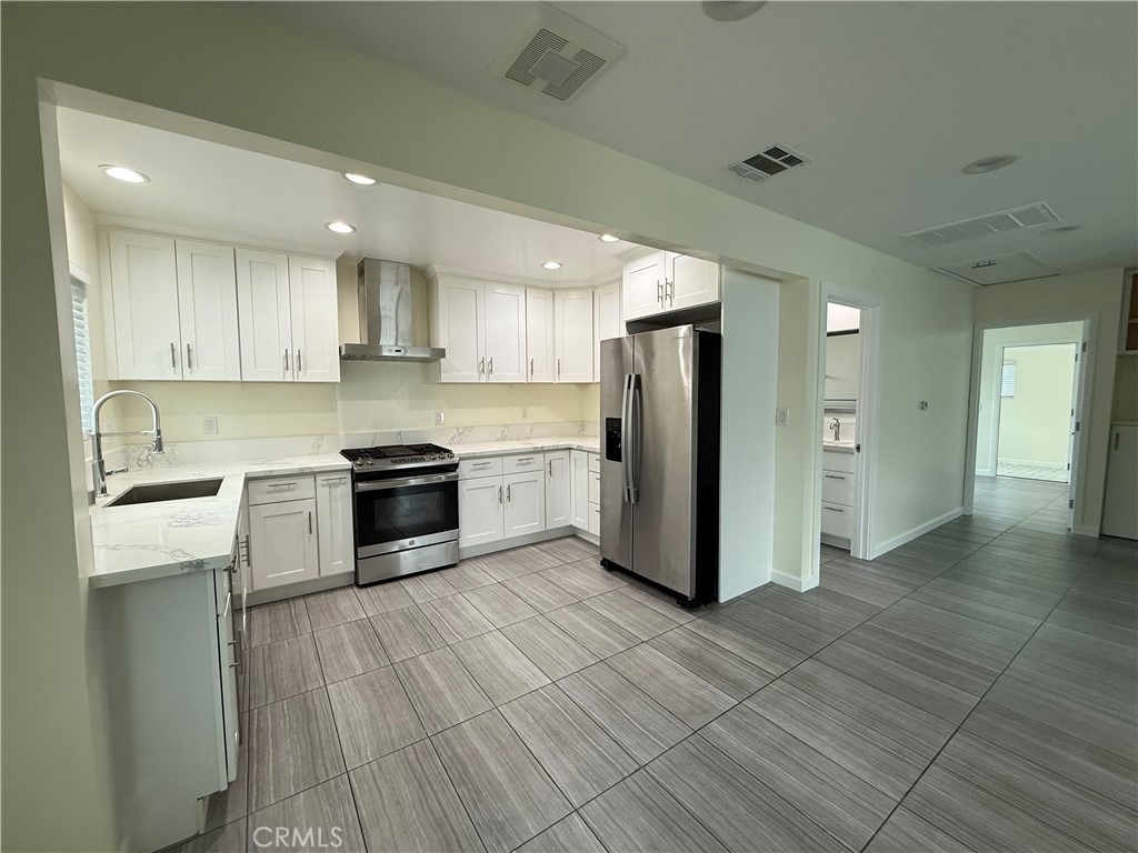 3139 W 182nd - Photo 4