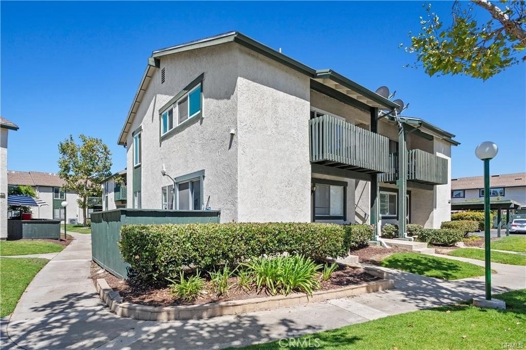 23232 Orange Avenue - Photo 1