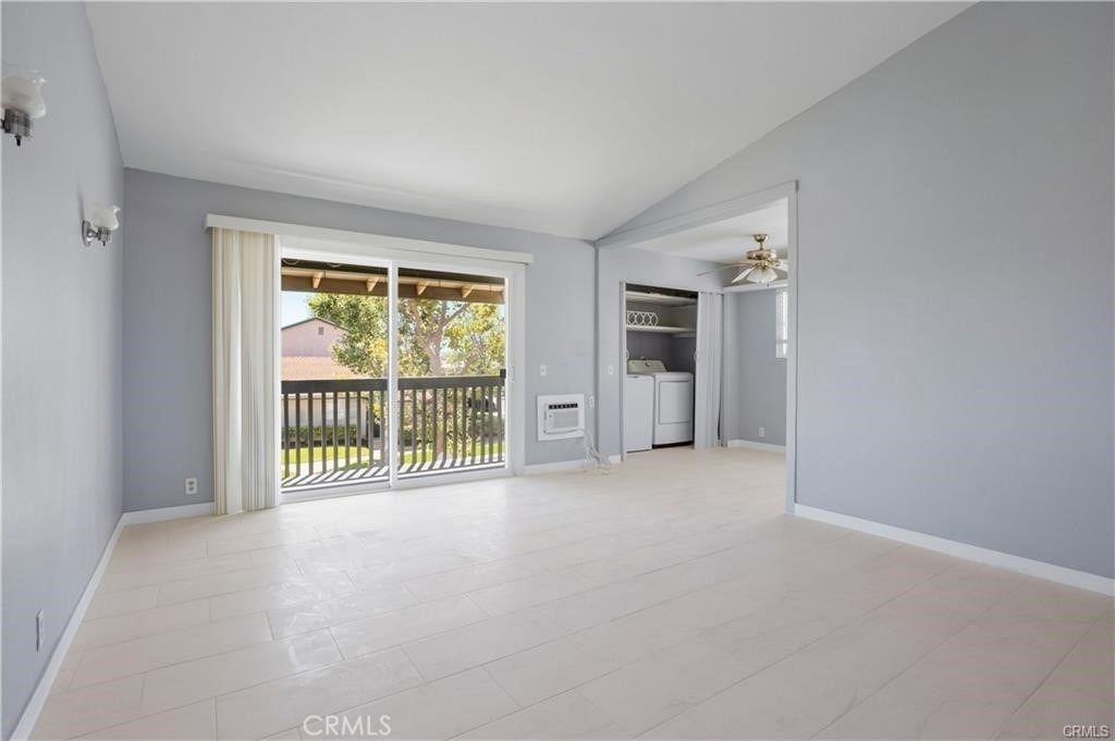 23232 Orange Avenue - Photo 2