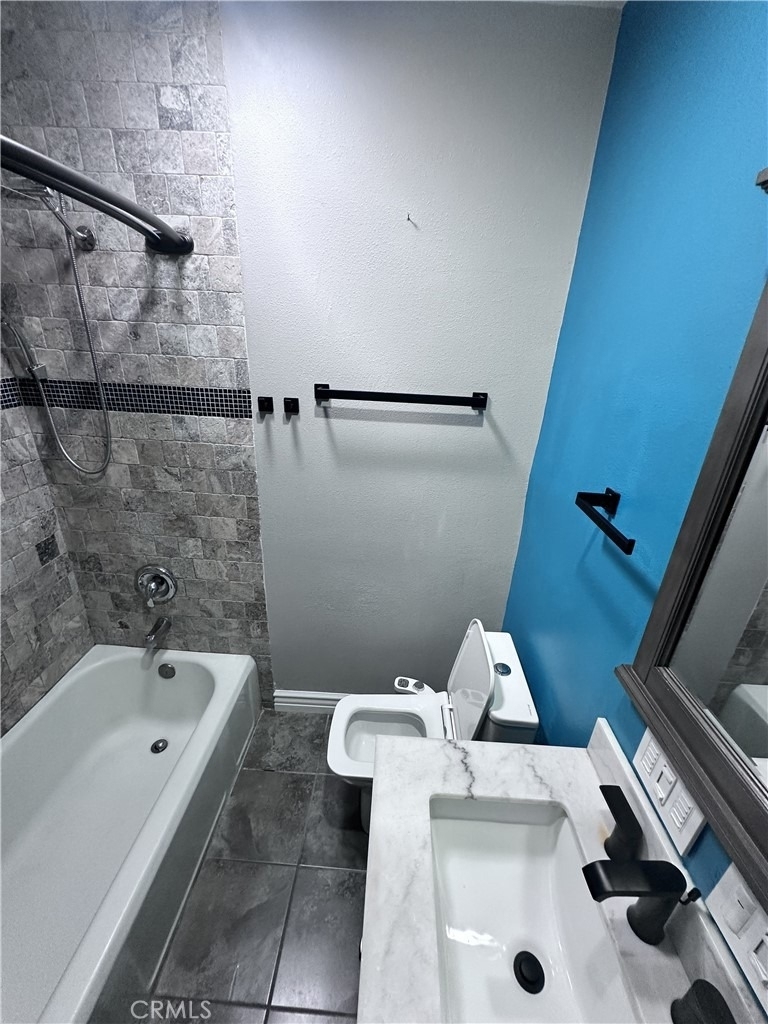 5133 Hedda St - Photo 12