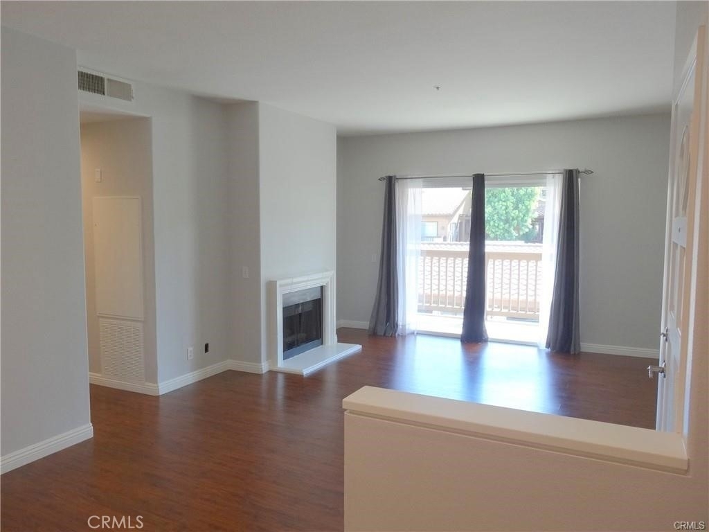 2960 Champion Way - Photo 0