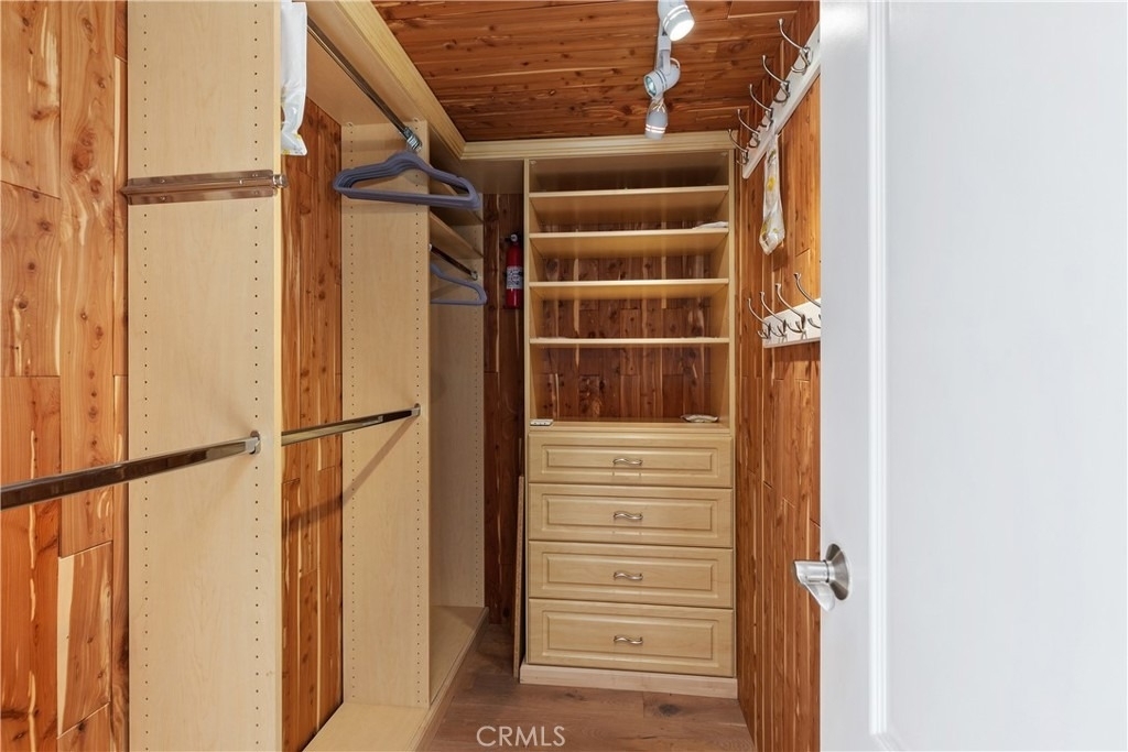 26026 Dana Bluff E W - Photo 22