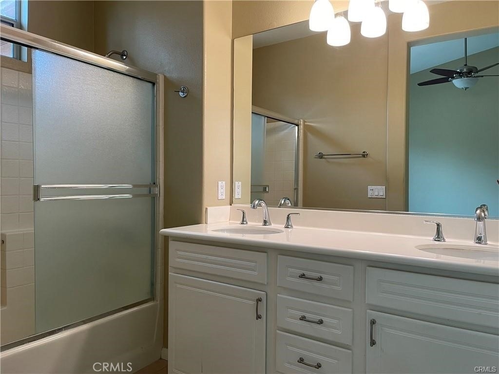 1406 Solvay Aisle - Photo 14