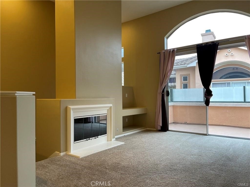 1406 Solvay Aisle - Photo 4