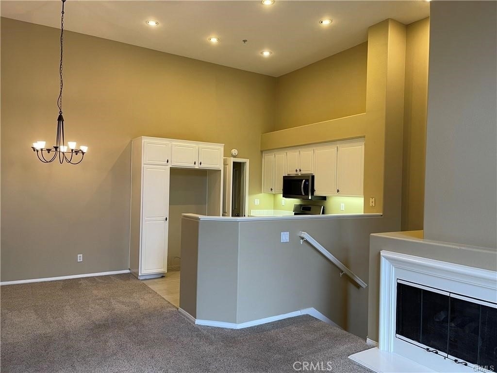 1406 Solvay Aisle - Photo 7