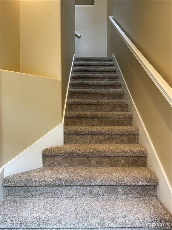 1406 Solvay Aisle - Photo 3