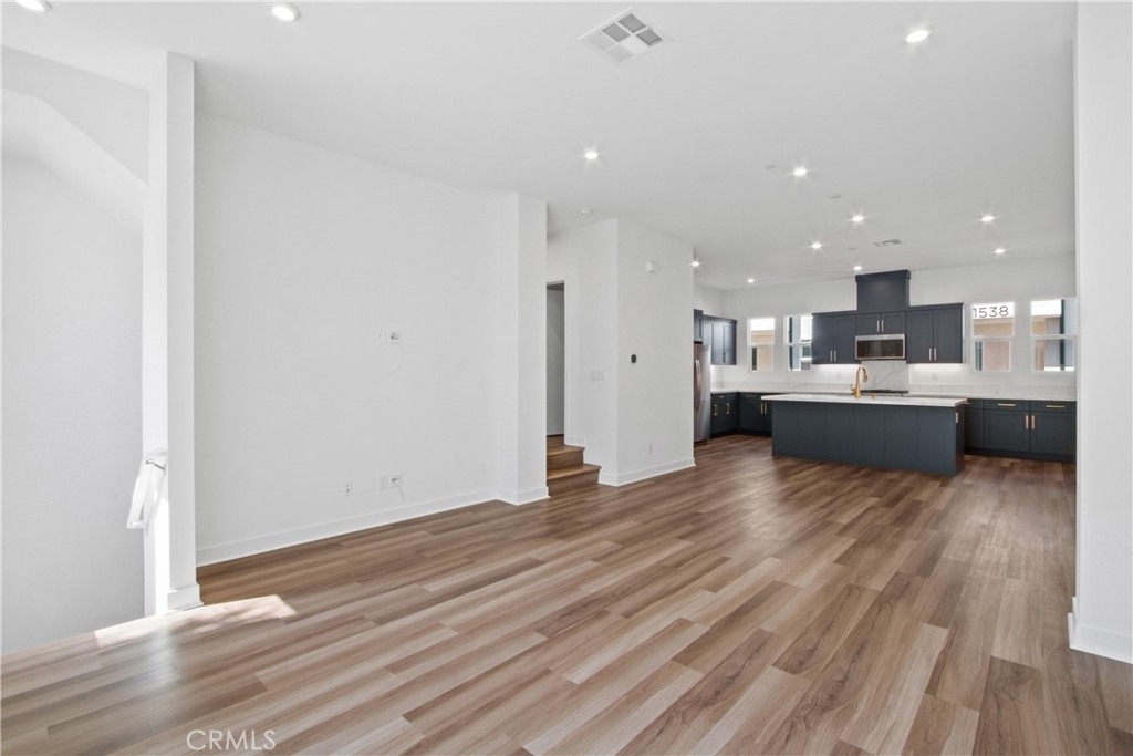 1410 W Bushell Street - Photo 4