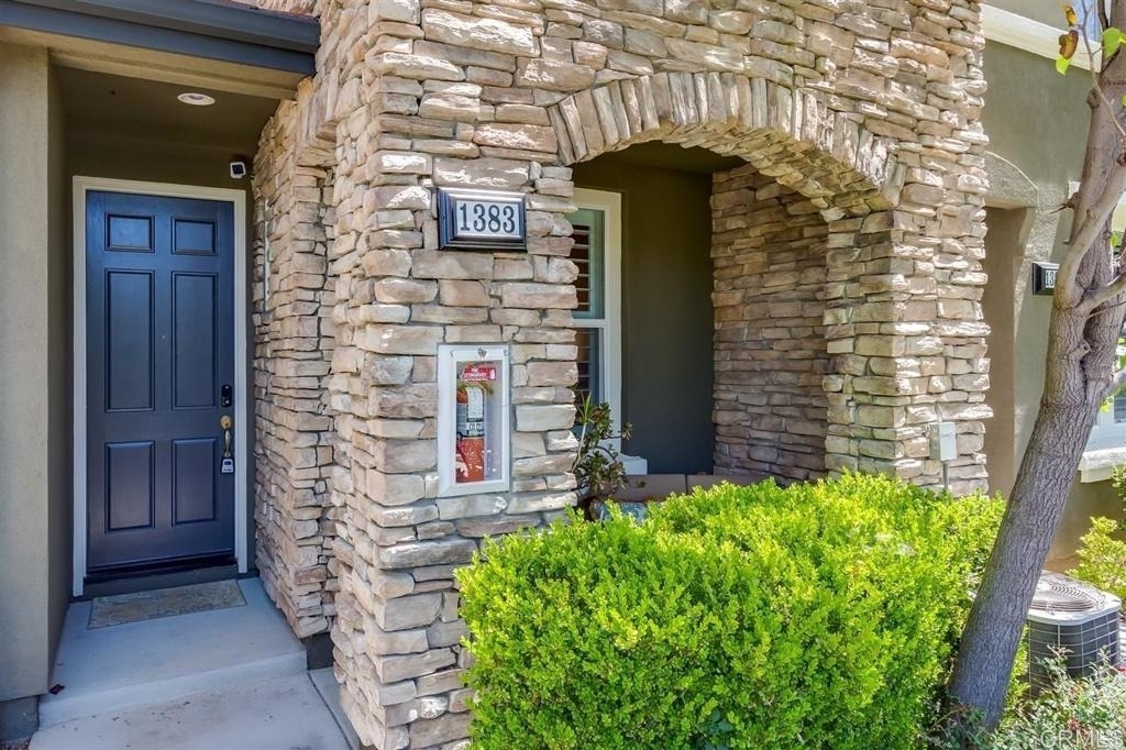 1383 Cattail Ct - Photo 11