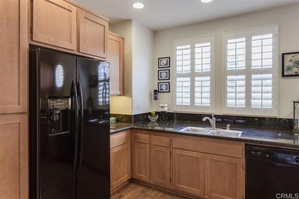 1383 Cattail Ct - Photo 1