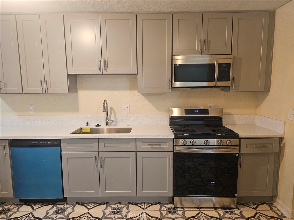 785 W Westward - Photo 2