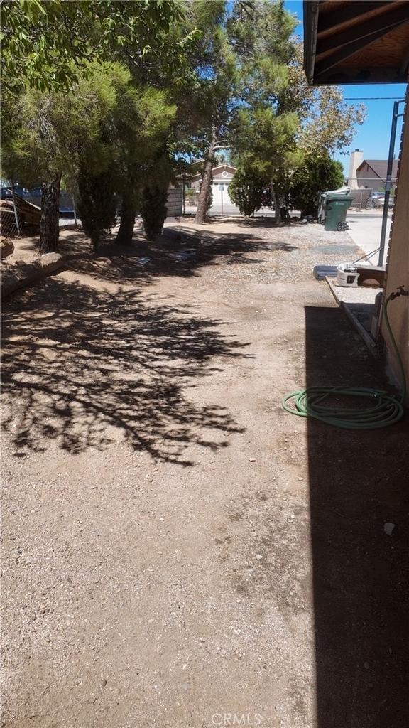 18985 Centennial Street - Photo 14