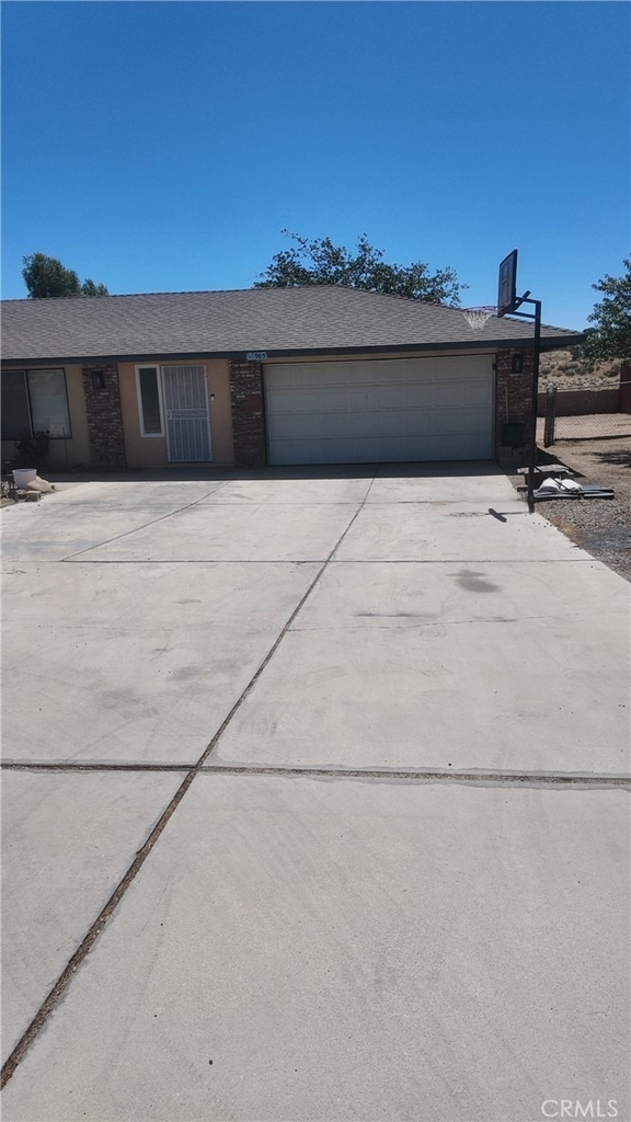 18985 Centennial Street - Photo 1