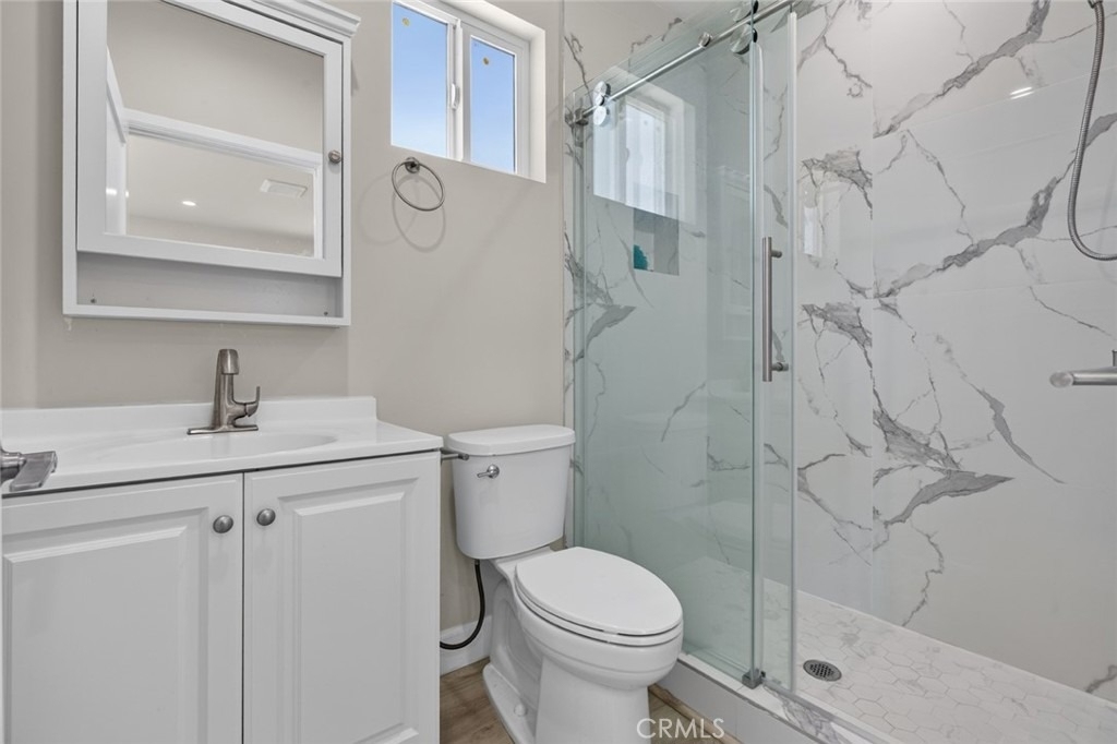 13567 Montague Street - Photo 6