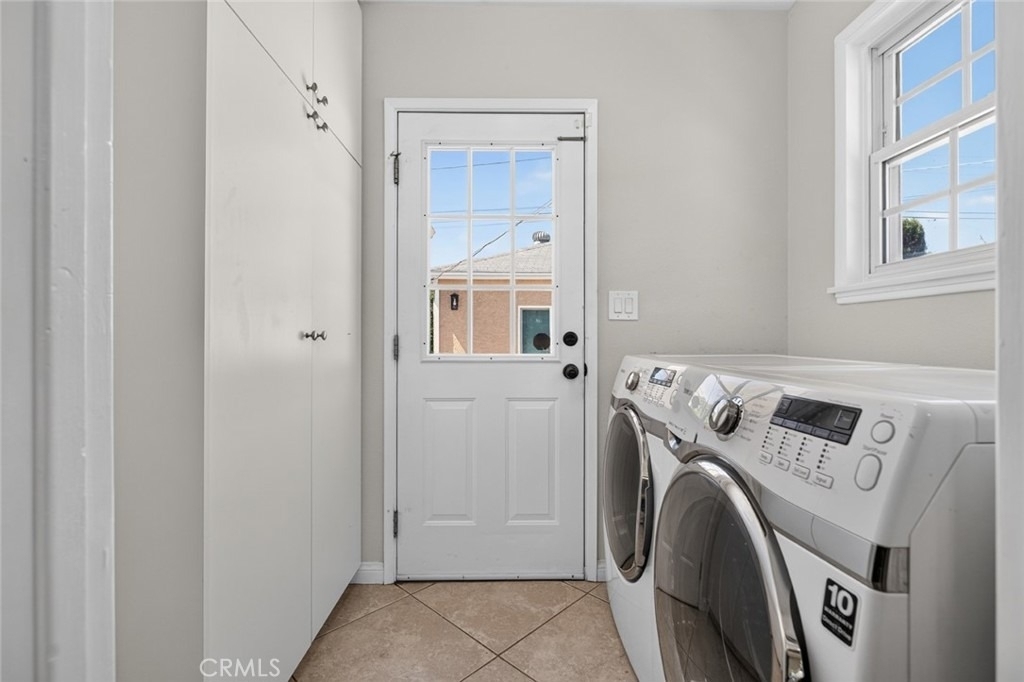 13569 Montague Street - Photo 14
