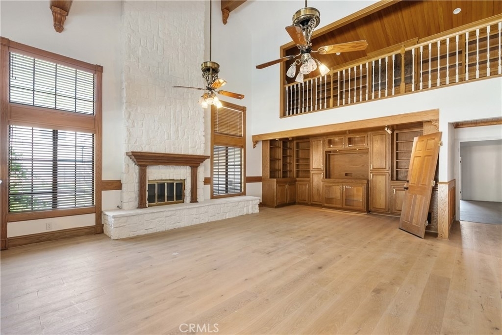 249 Independence - Photo 5