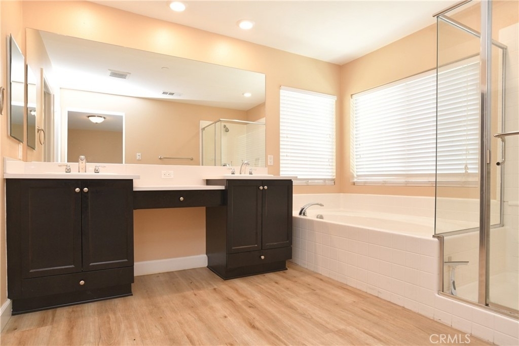 8011 Sea Salt Avenue - Photo 9