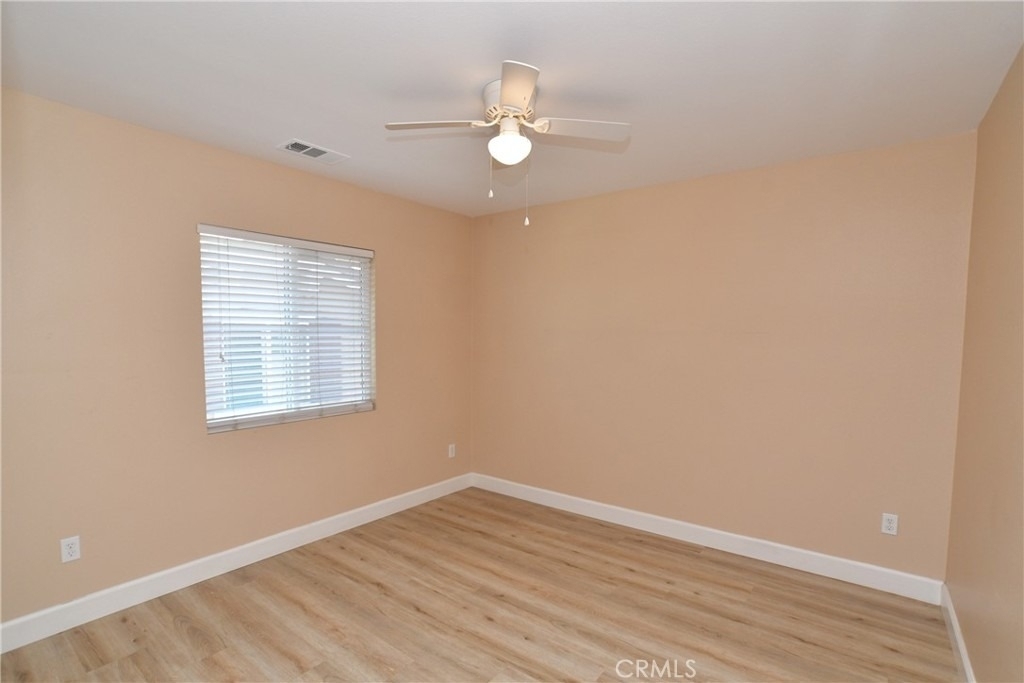 8011 Sea Salt Avenue - Photo 14