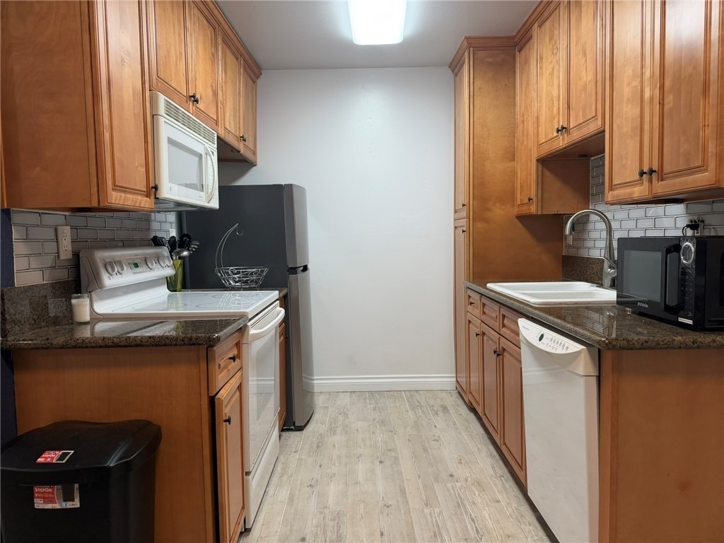 1000 W Macarthur - Photo 3