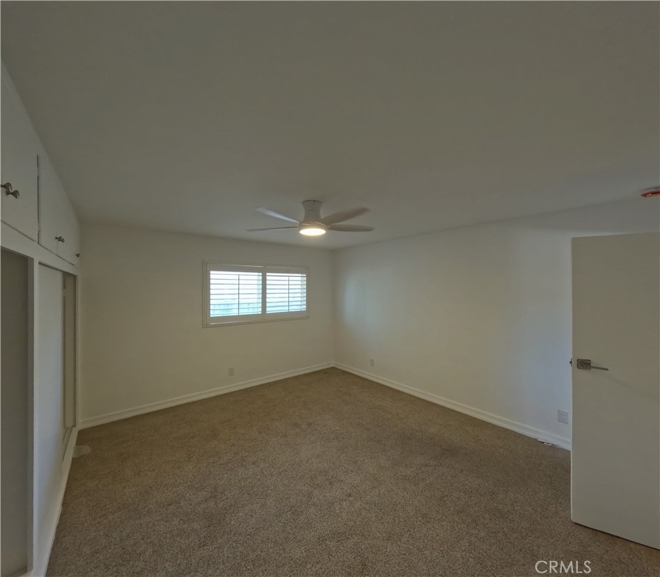 255 W La Verne - Photo 11