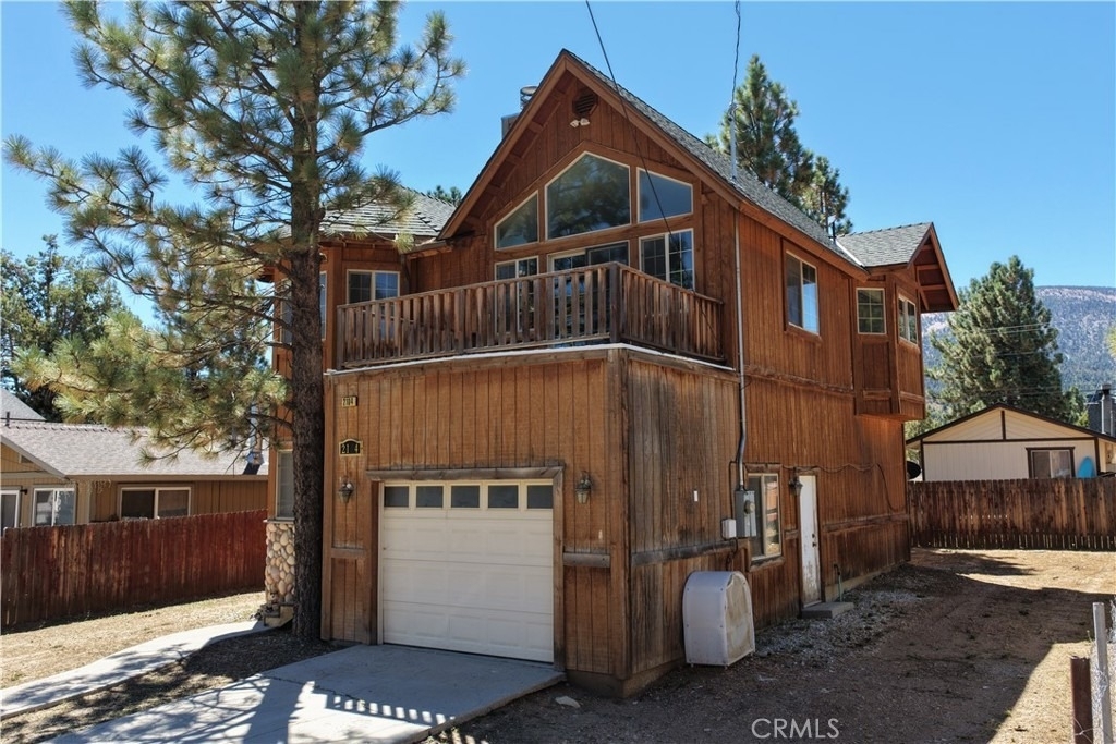 2104 2nd Lane - Photo 1