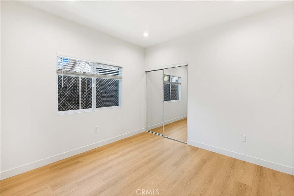 4042 Somers - Photo 12