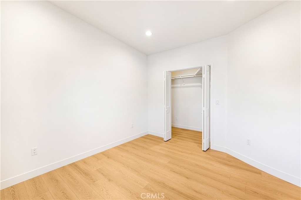4040 Somers - Photo 8