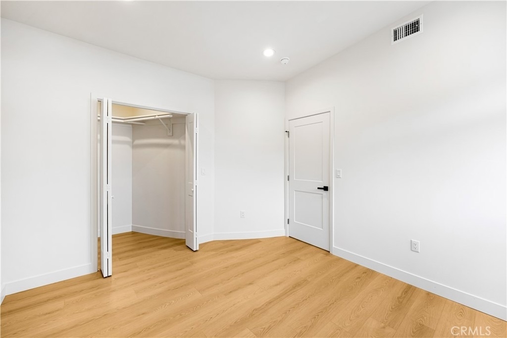 4040 Somers - Photo 9
