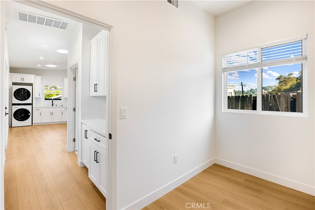 4040 Somers - Photo 10