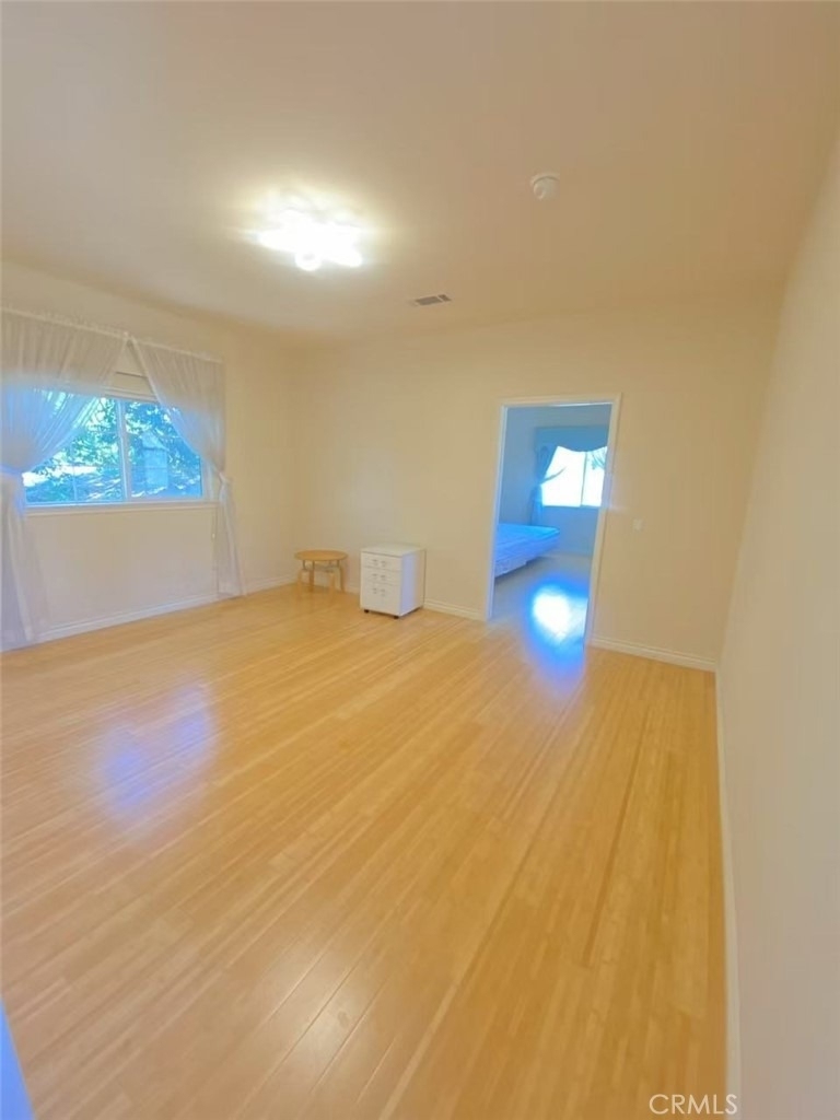 8943 Emperor Avenue - Photo 16