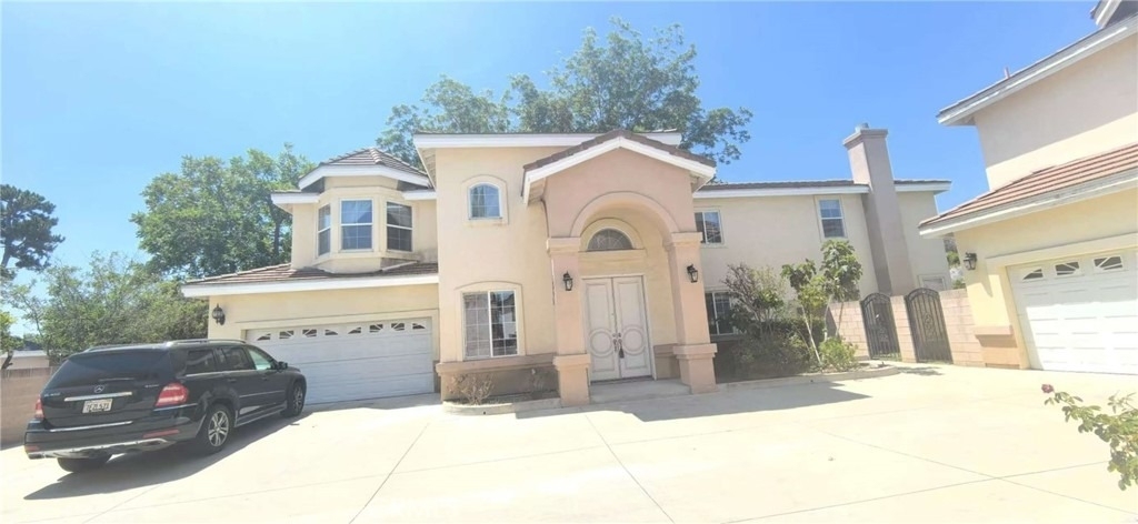 8943 Emperor Avenue - Photo 1