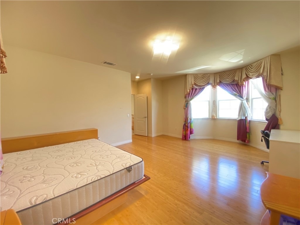 8943 Emperor Avenue - Photo 19