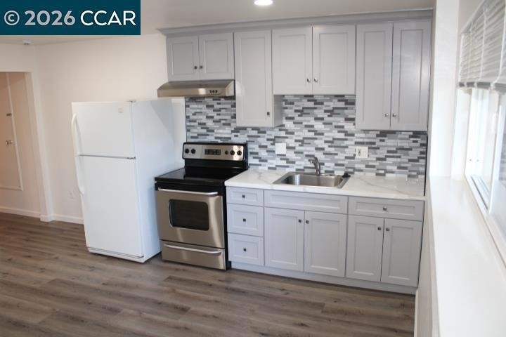 527 Vaqueros Ave - Photo 3