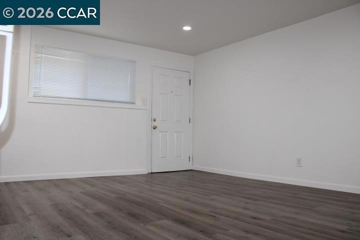 527 Vaqueros Ave - Photo 1