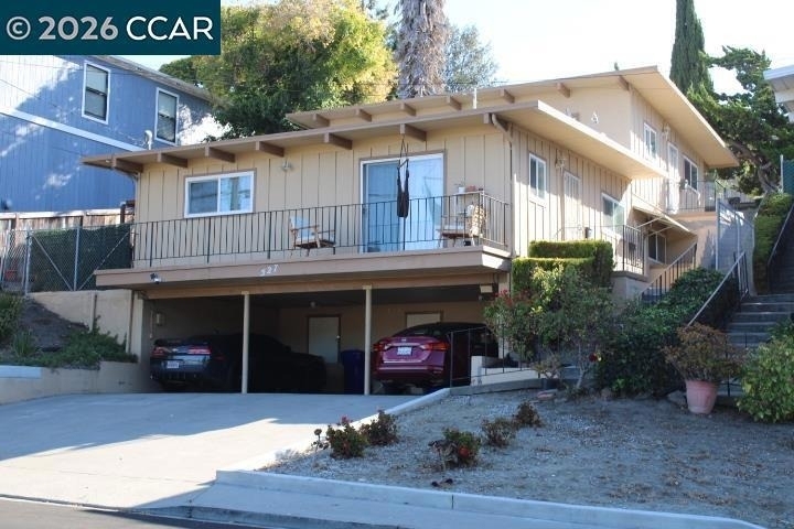 527 Vaqueros Ave - Photo 0