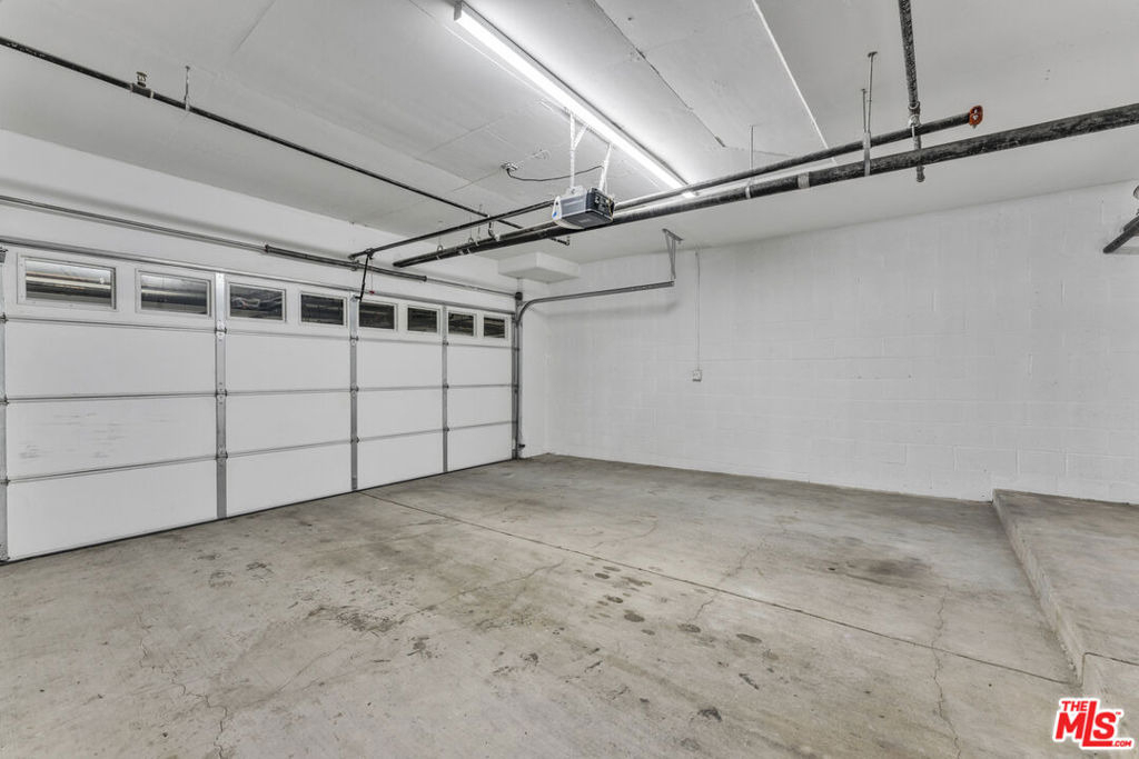 413 California Street - Photo 14
