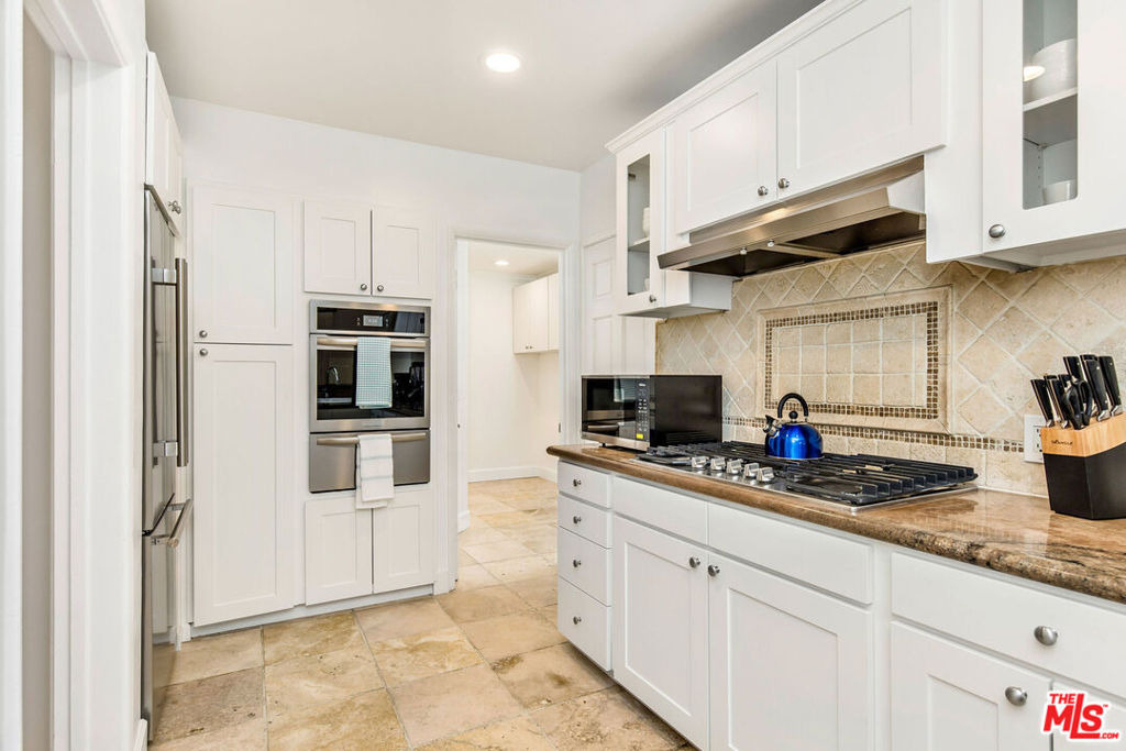 2101 Ocean Avenue - Photo 12